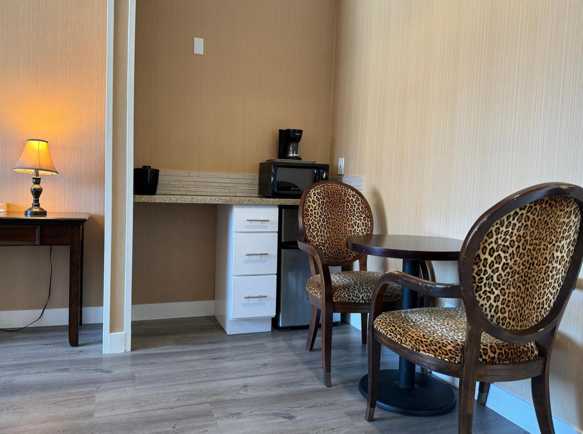 Garden Suite Hotel And Resort Los Angeles Extérieur photo