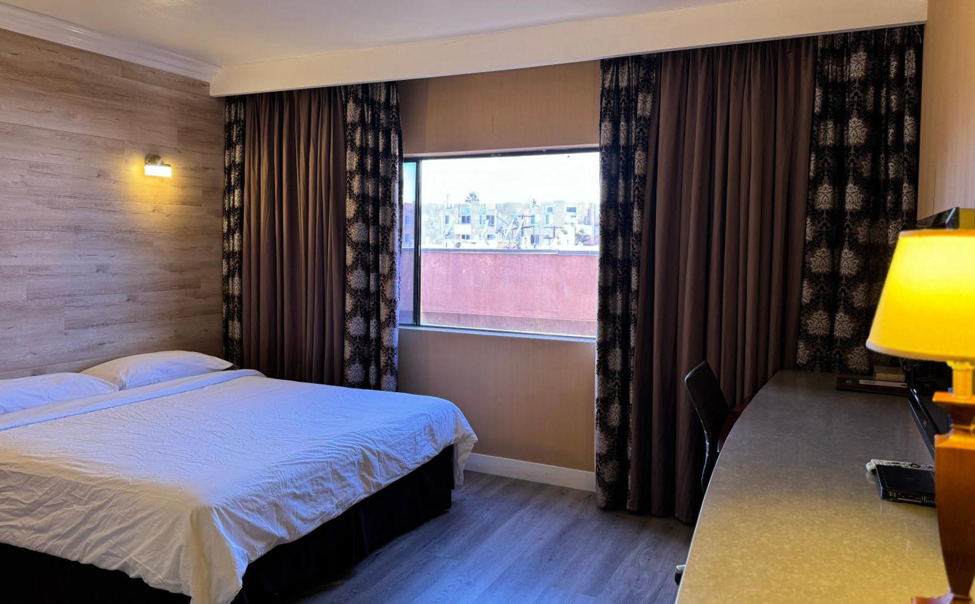 Garden Suite Hotel And Resort Los Angeles Extérieur photo